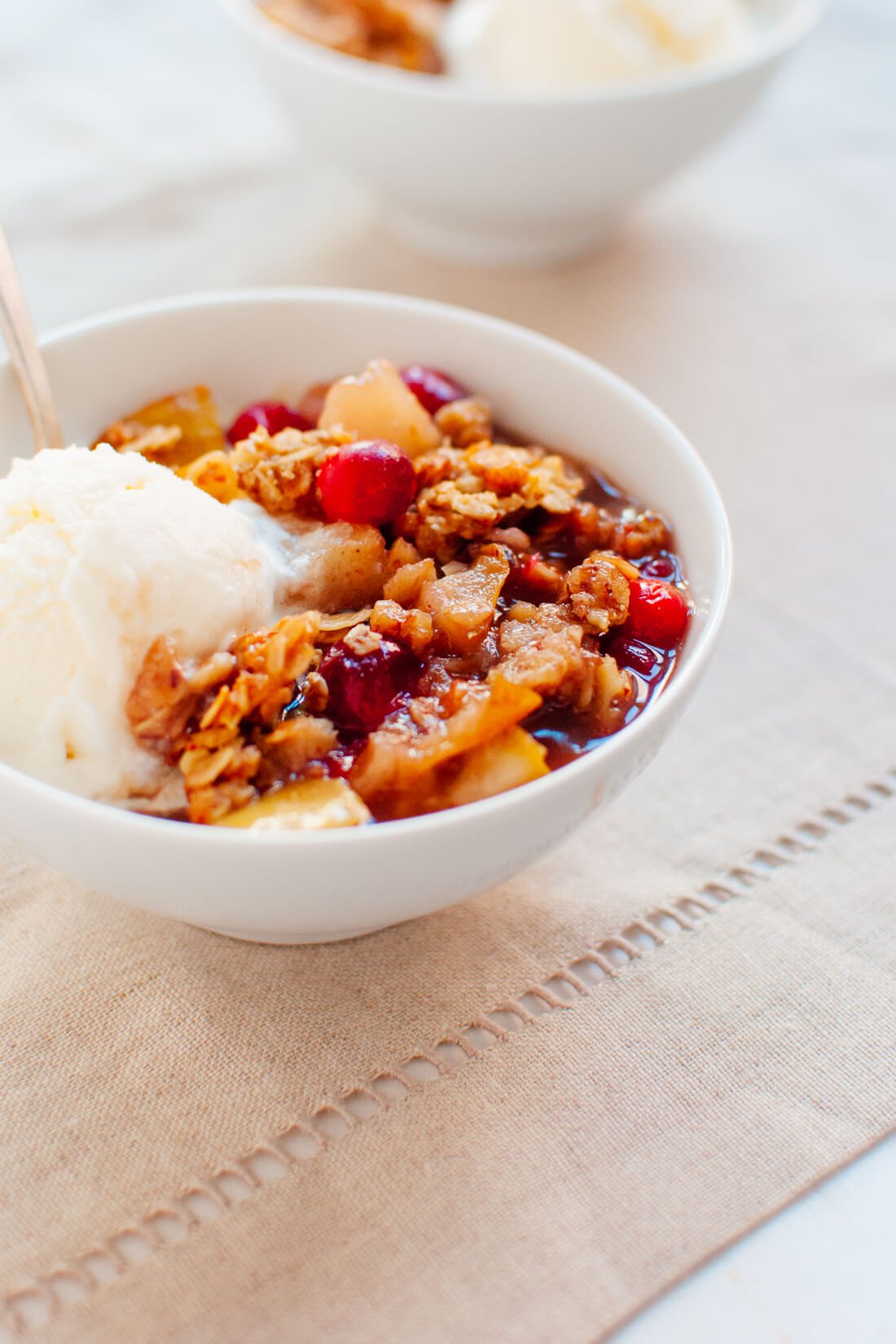 Gluten-free pear cranberry crisp